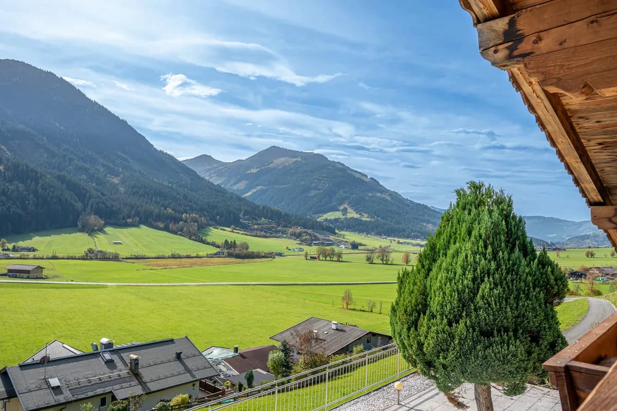 5-Zimmer-Haus kaufen in Kitzbühel – 278 m² – Bild 1 von 3