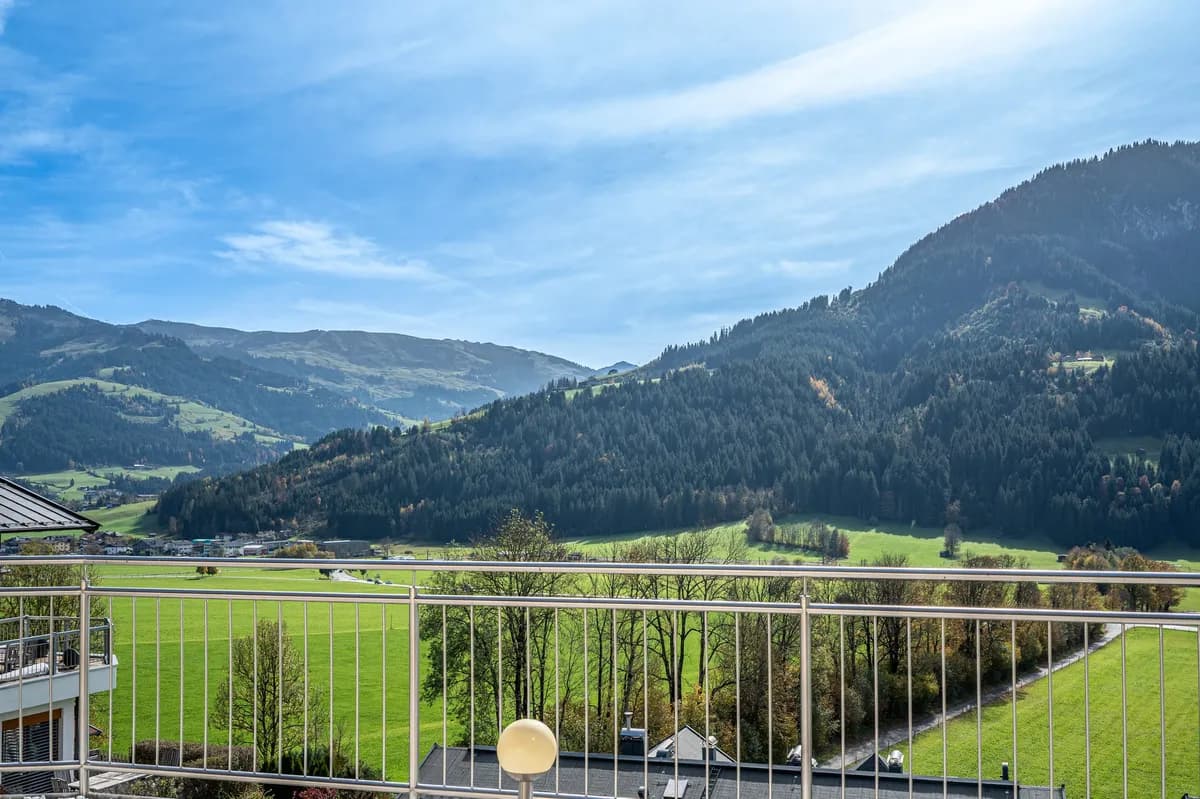 5-Zimmer-Haus kaufen in Kitzbühel – 278 m² – Bild 2 von 3