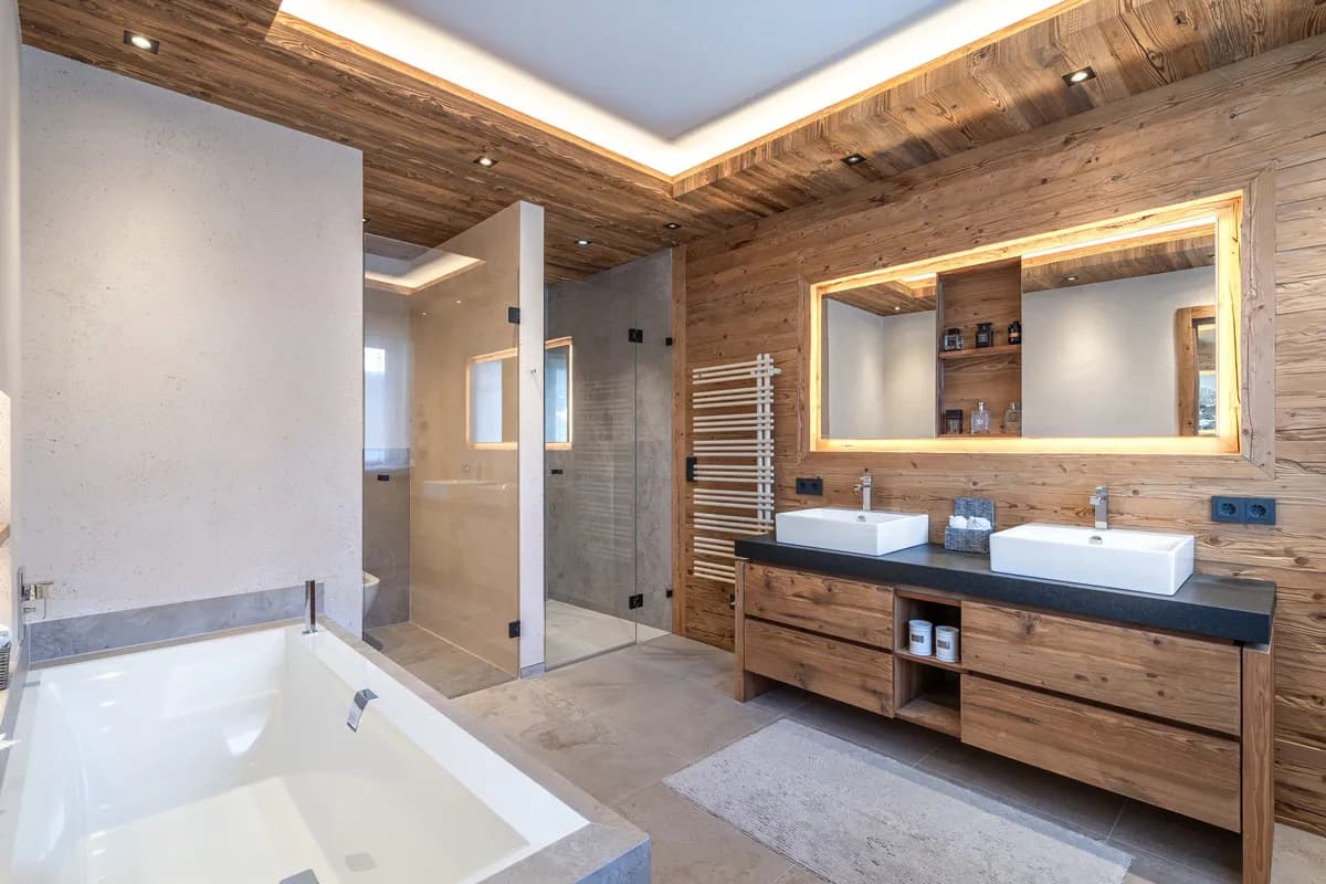 5-Zimmer-Immobilie kaufen in Kitzbühel – 250 m², € 3.990.000 – Bild 4 von 12