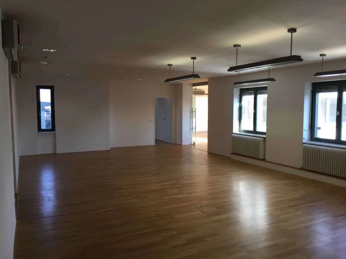 Gewerbeimmobilie mieten in Wien – 332 m², € 16 – Bild 4 von 18