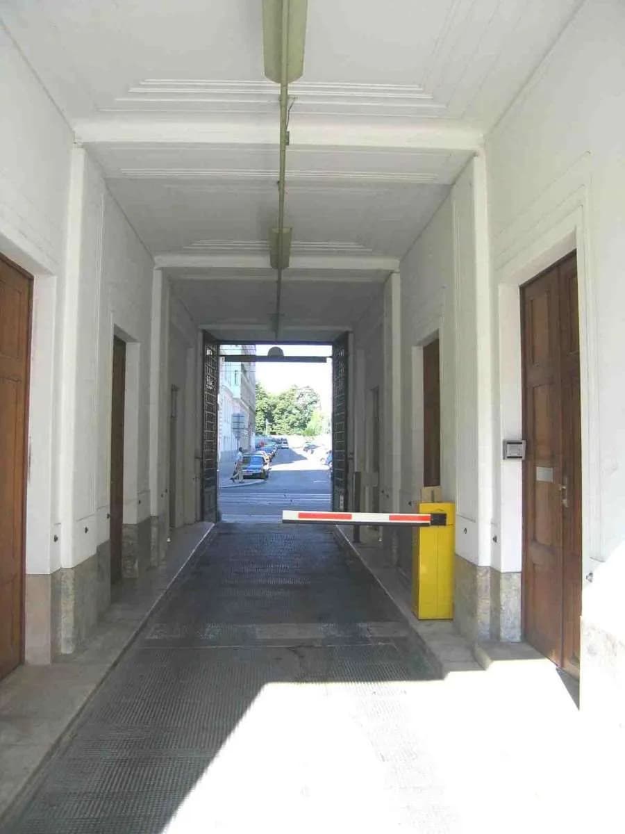 Gewerbeimmobilie mieten in Wien – 332 m², € 16 – Bild 8 von 18