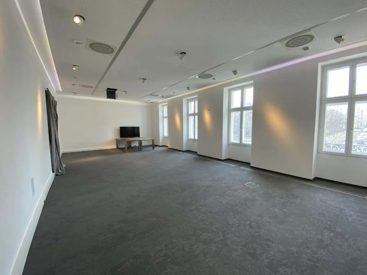 Gewerbeimmobilie mieten in Wien – 641 m², € 17.709 – Bild 2 von 13