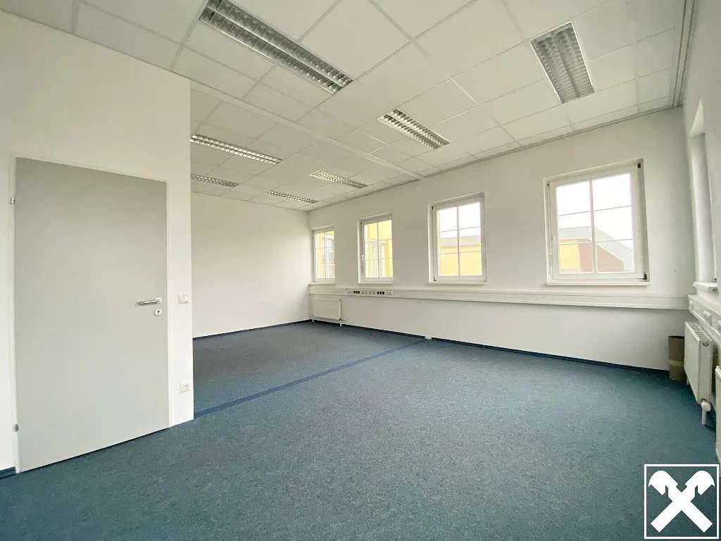 Immobilie mieten in Wels-Land – 32 m², € 524 – Bild 3 von 4