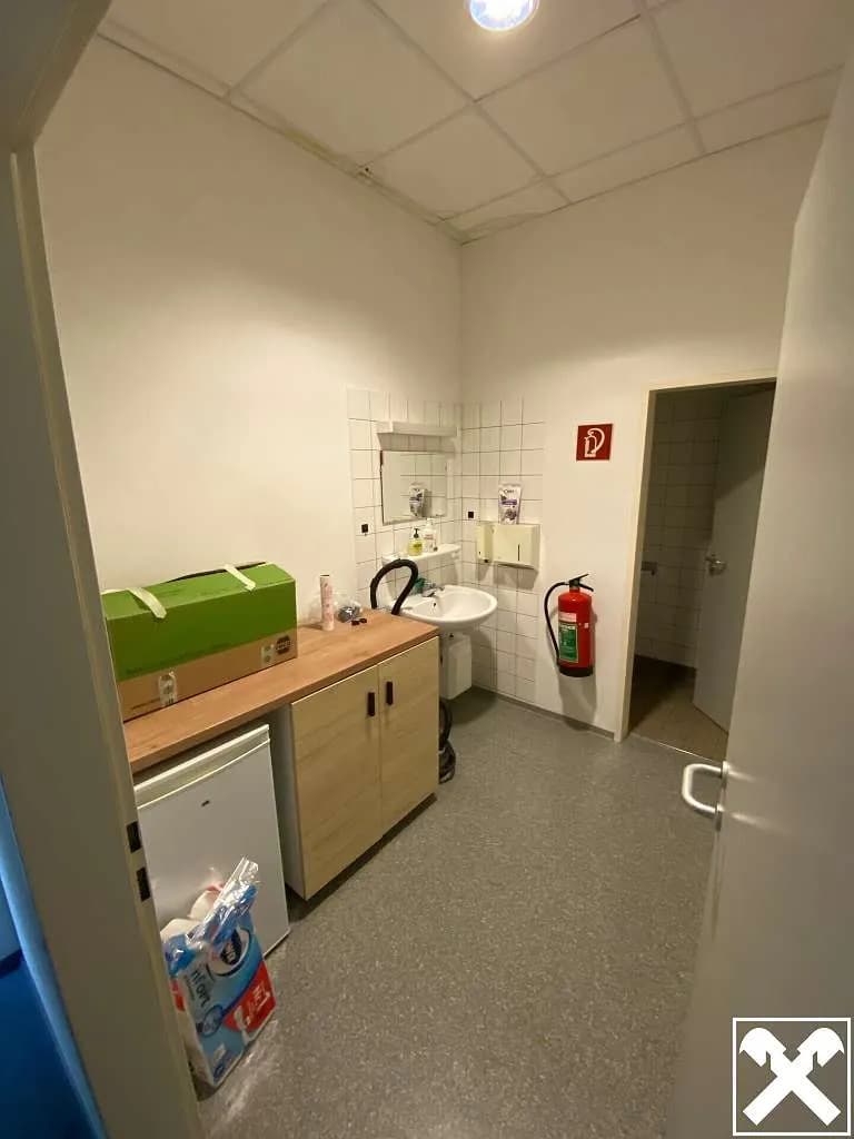 Immobilie mieten in Wels-Land – 32 m², € 524 – Bild 4 von 4