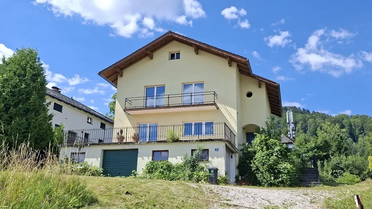 4-Zimmer-Haus kaufen in Gmunden – 130 m², € 850.000 – Bild 2 von 10