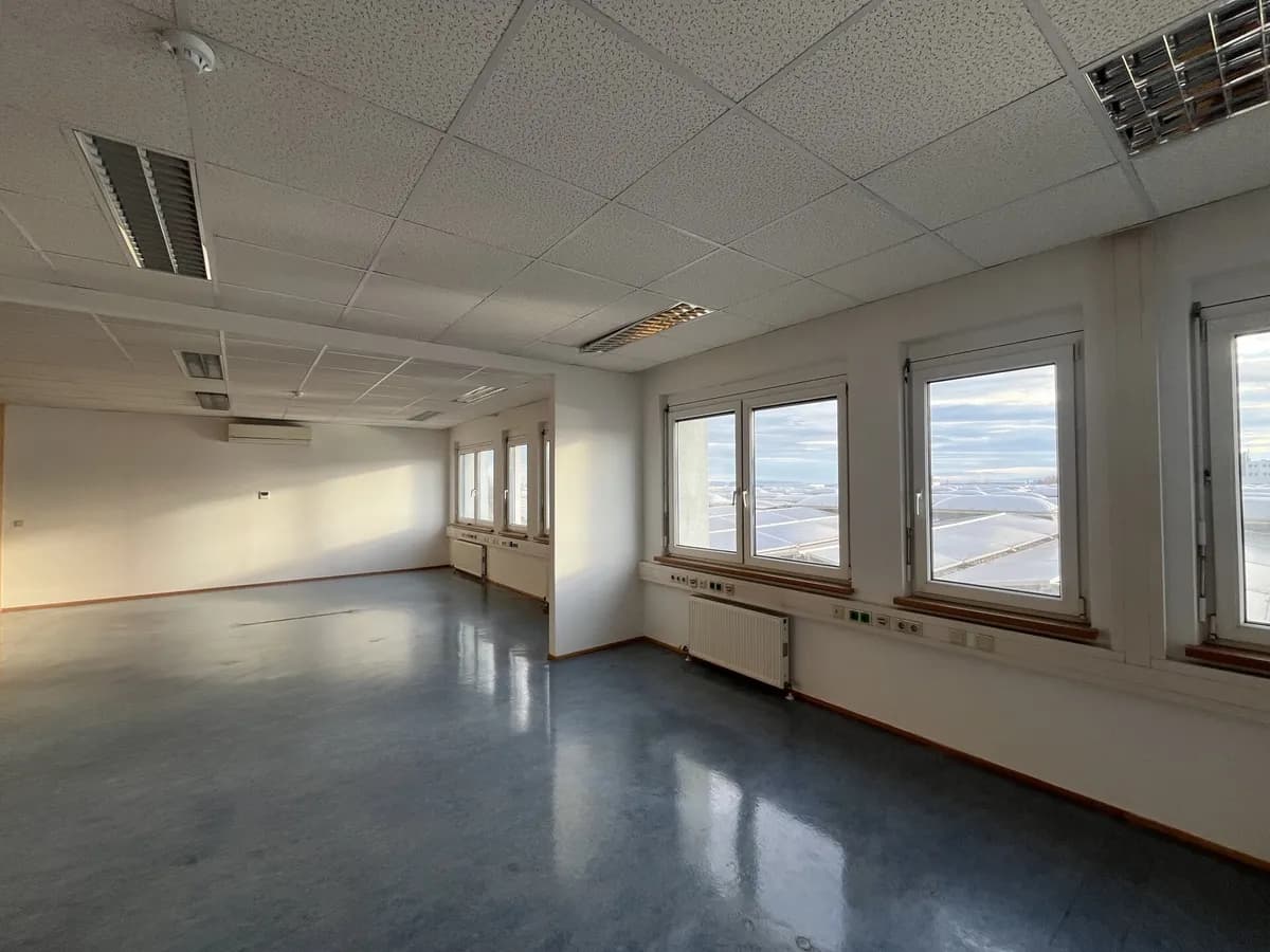 Gewerbeimmobilie mieten in Mödling – 55 m², € 693 – Bild 4 von 12