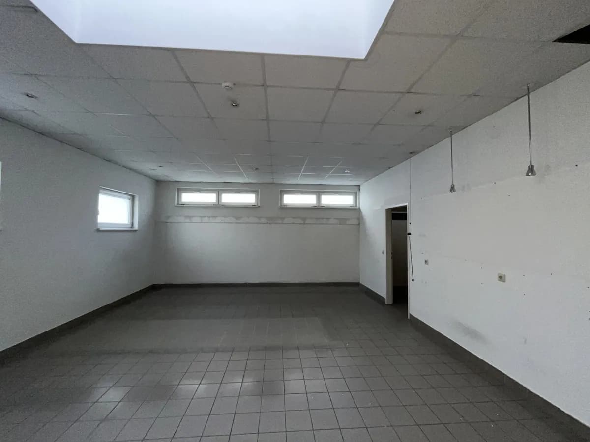 Gewerbeimmobilie mieten in Mödling – 55 m², € 693 – Bild 8 von 12
