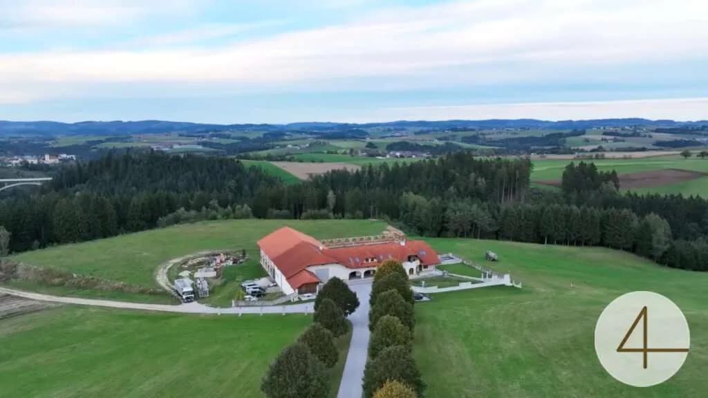 Grundstück kaufen in Linz – 300 m², € 2.900.000