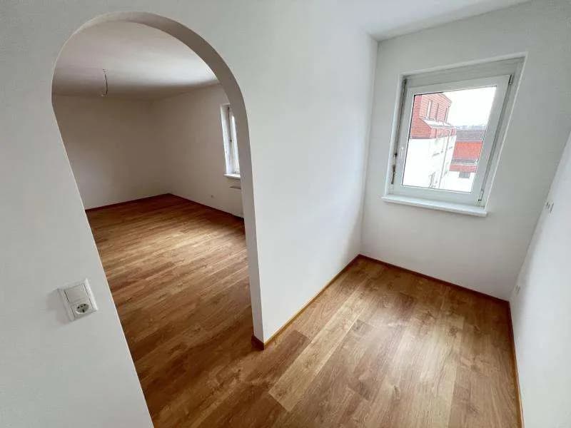 1-Zimmer-Wohnung mieten in Steyr – 38 m², € 380 – Bild 4 von 9