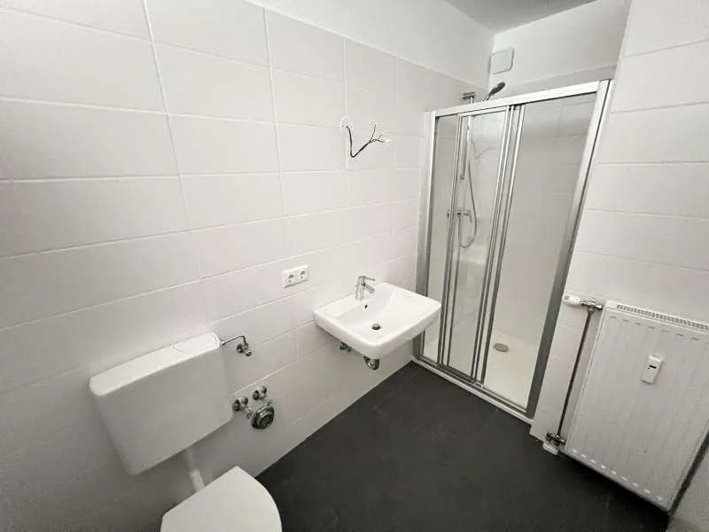 1-Zimmer-Wohnung mieten in Steyr – 38 m², € 380 – Bild 7 von 9