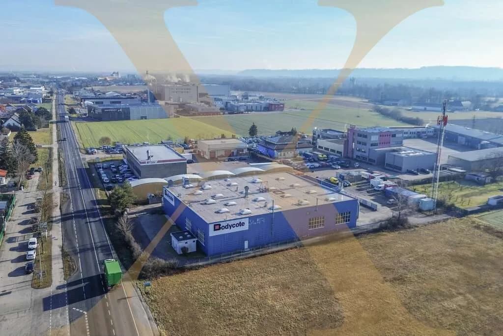 Gewerbeimmobilie mieten in Wels-Land – 2 113 m², € 15.848