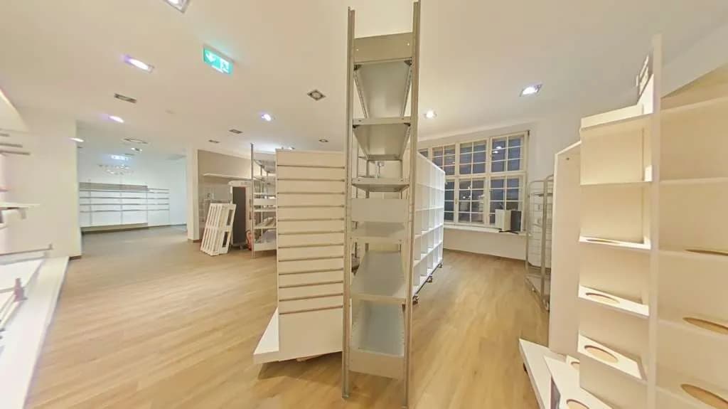 Gewerbeimmobilie mieten in Wien – 339 m², € 25.398 – Bild 11 von 19