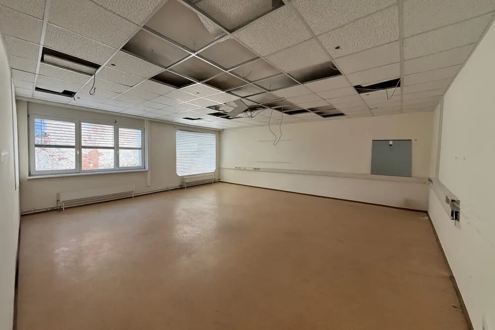 Gewerbeimmobilie kaufen in Eisenstadt – 1 015 m² – Bild 3 von 8