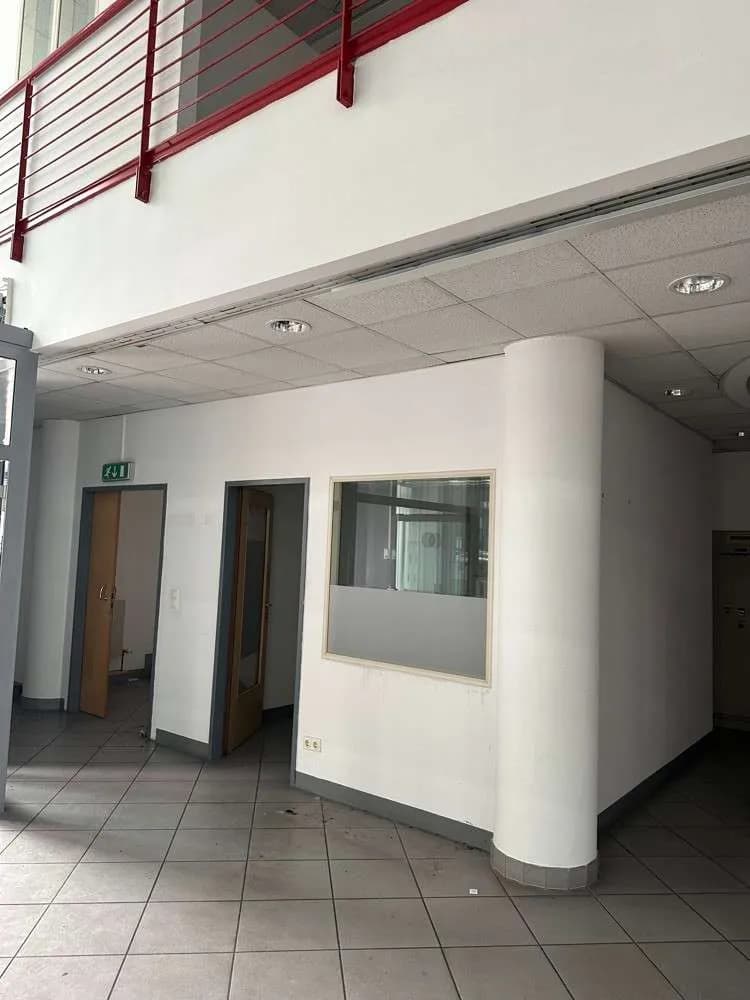 Gewerbeimmobilie mieten in Wien – 265 m², € 13 – Bild 2 von 6