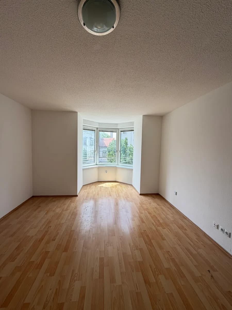 1-Zimmer-Wohnung mieten in Wien – 35 m², € 799 – Bild 1 von 10