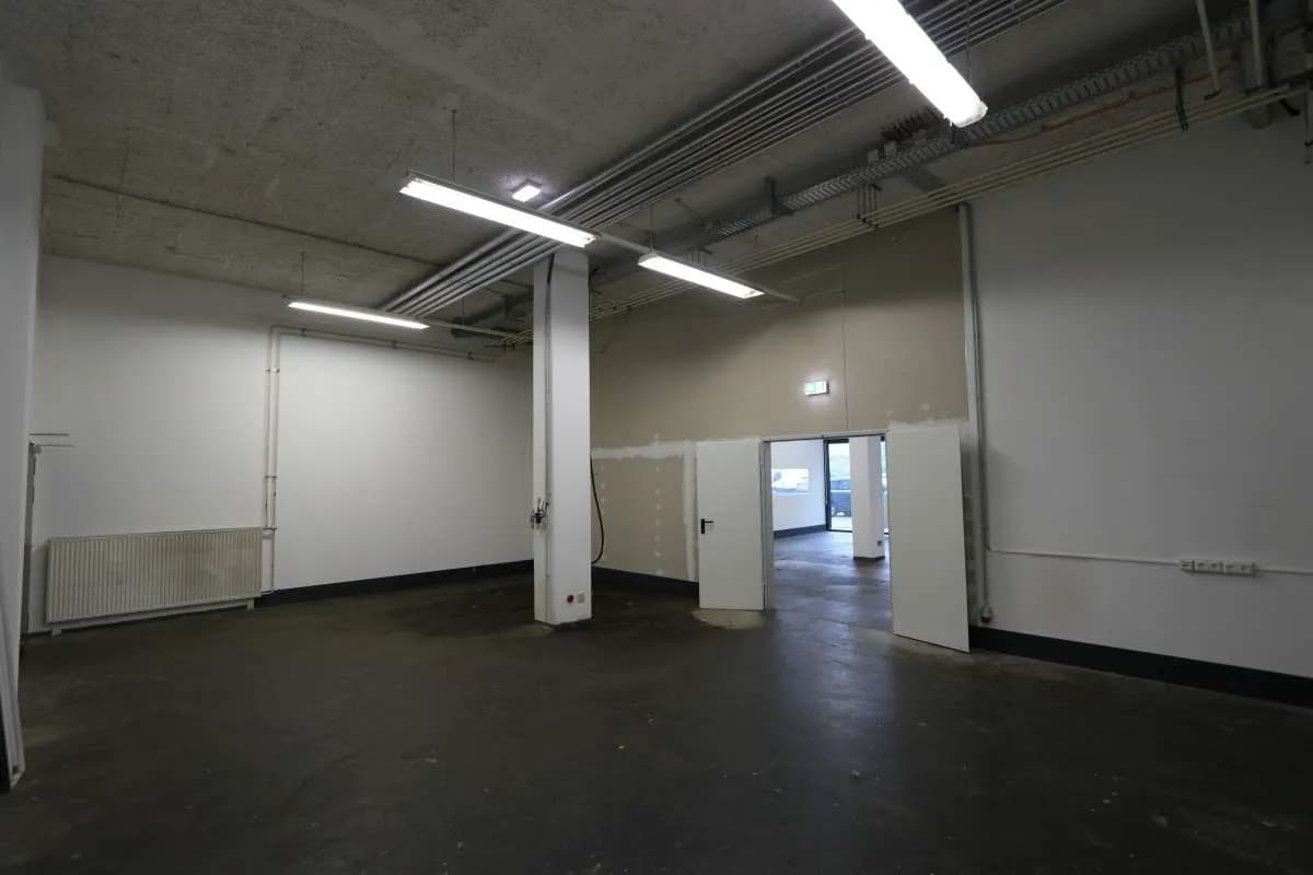 Gewerbeimmobilie mieten in Salzburg Stadt – 276 m², € 3.494 – Bild 11 von 21