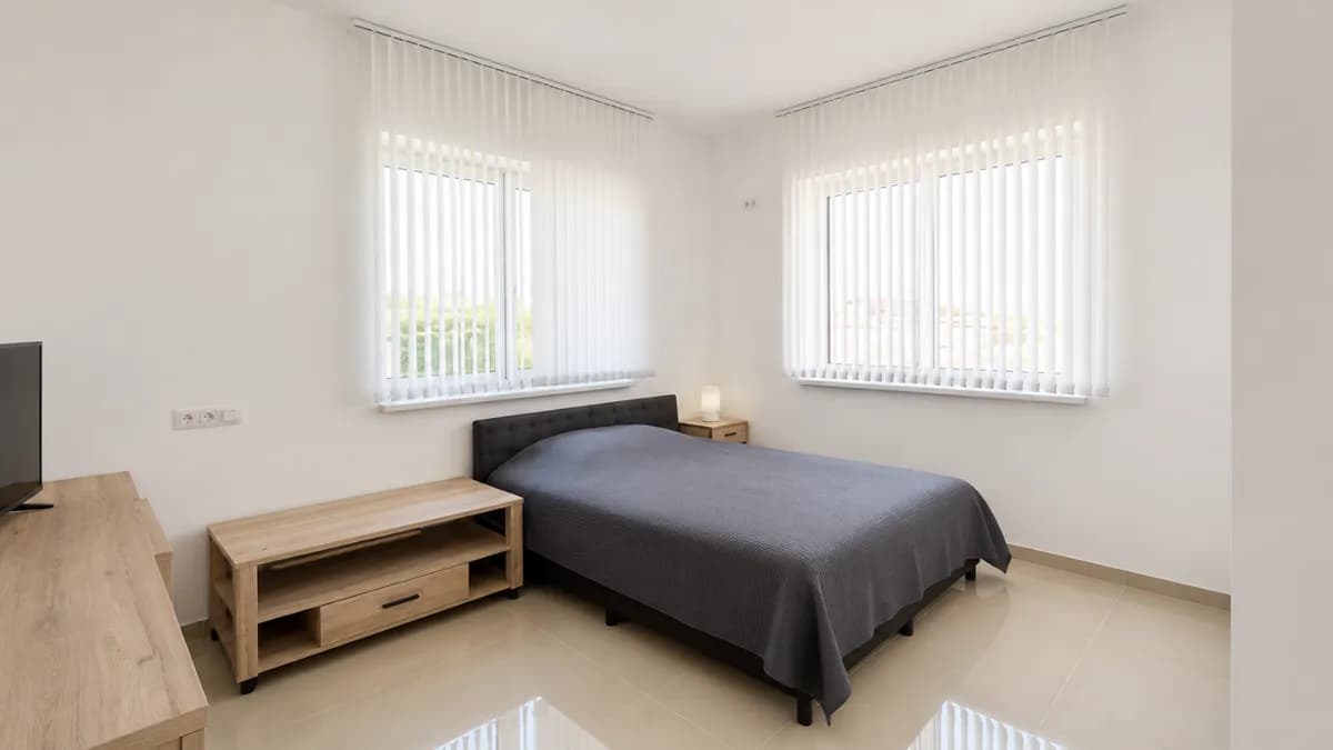 9-Zimmer-Haus kaufen in Vöcklabruck – 241 m², € 499.900 – Bild 4 von 7