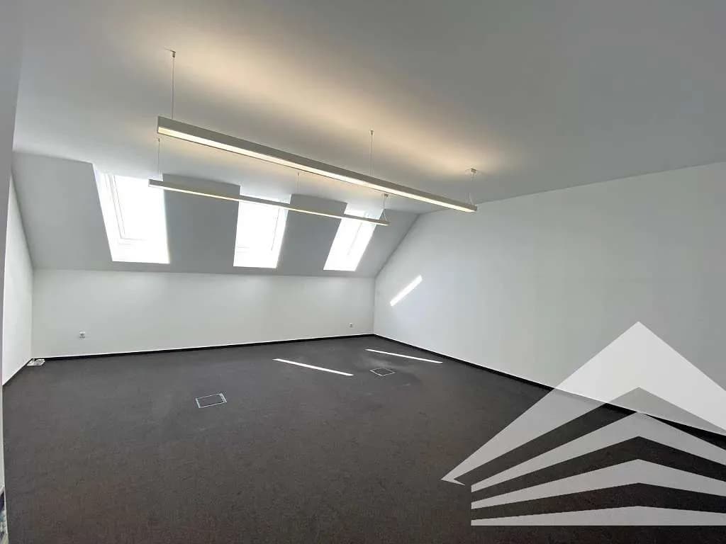 2-Zimmer-Gewerbeimmobilie mieten in Linz – 437 m², € 7.098 – Bild 5 von 17