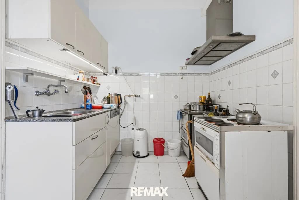 7-Zimmer-Immobilie kaufen in Baden – 250 m², € 649.000 – Bild 10 von 38