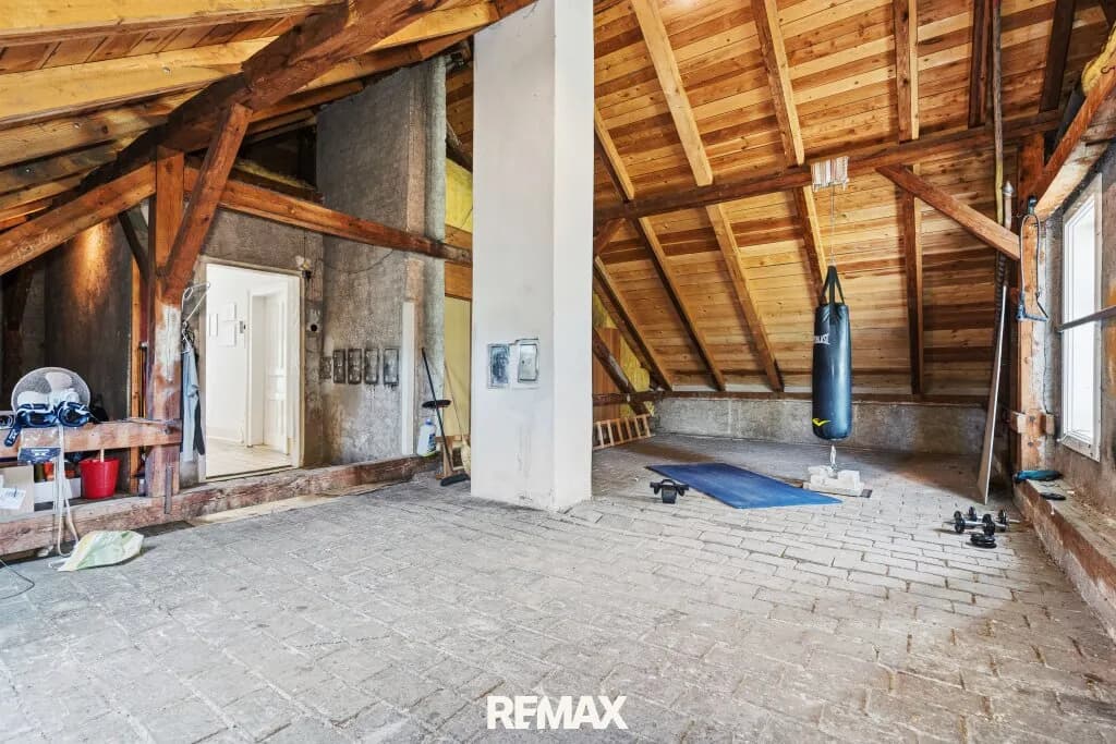 7-Zimmer-Immobilie kaufen in Baden – 250 m², € 649.000 – Bild 25 von 38