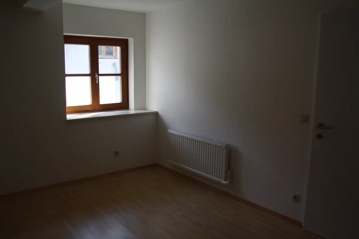 2-Zimmer-Wohnung mieten in Hallein – 61 m², € 880 – Bild 5 von 8
