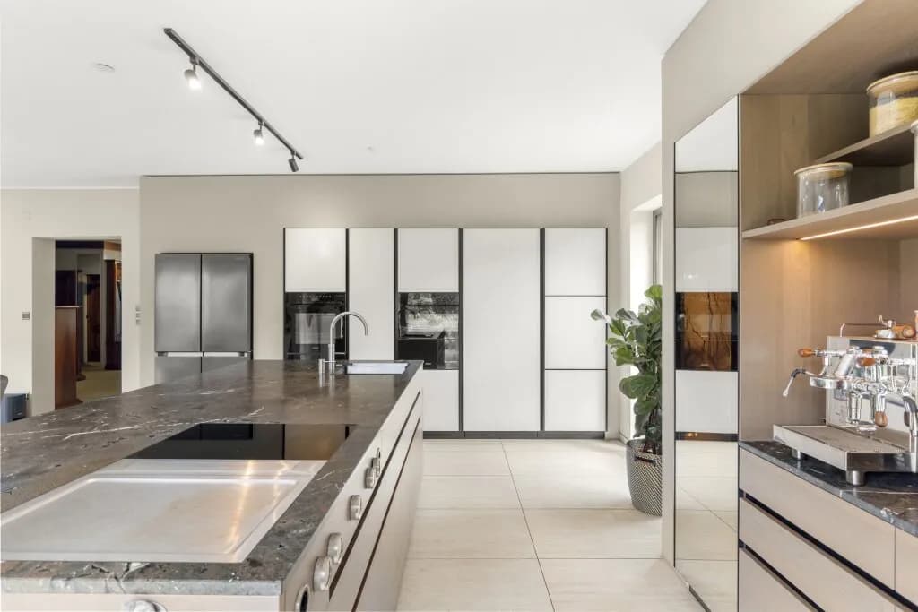 6-Zimmer-Haus kaufen in Feldkirchen – 262 m², € 1.500.000 – Bild 10 von 28