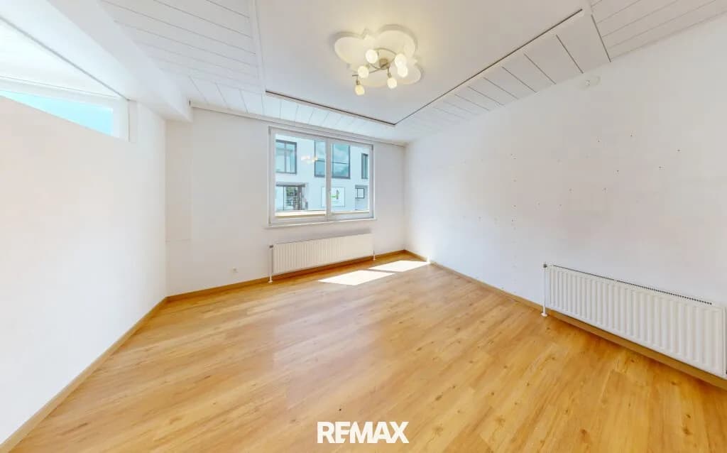 3-Zimmer-Gewerbeimmobilie mieten in Landeck – 85 m², € 991 – Bild 8 von 11