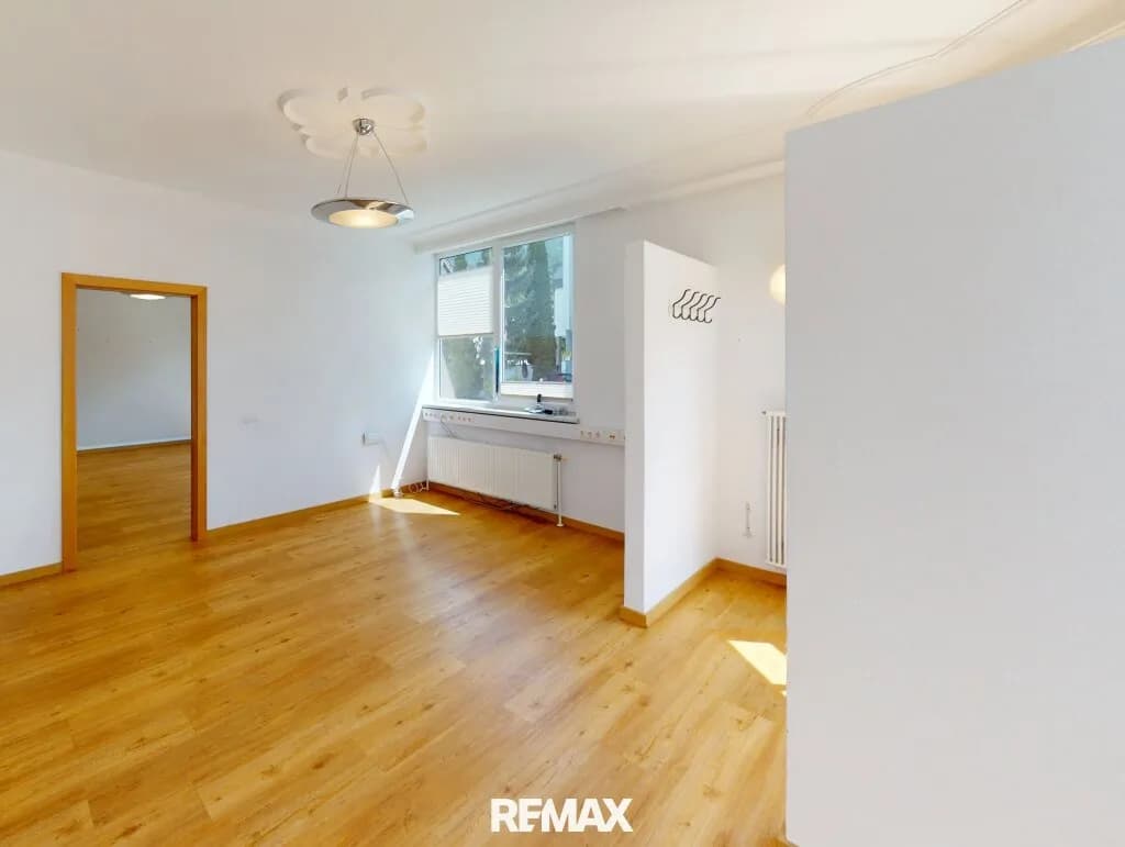 3-Zimmer-Gewerbeimmobilie mieten in Landeck – 85 m², € 991 – Bild 10 von 11