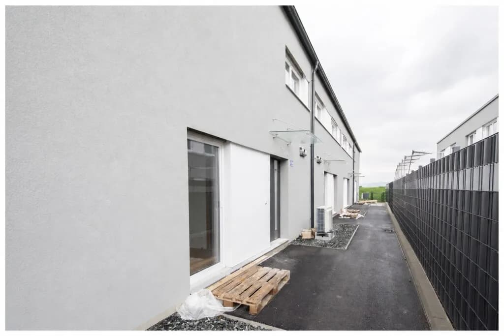 Haus kaufen in Bruck an der Leitha – 100,92 m², € 449.000 – Bild 2 von 10