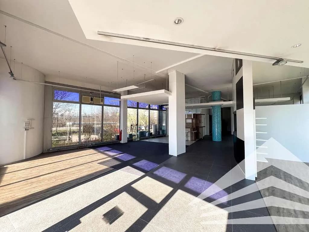 Gewerbeimmobilie mieten in Linz – 366 m², € 4.402 – Bild 3 von 13
