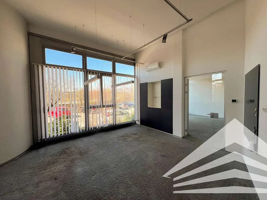 Gewerbeimmobilie mieten in Linz – 366 m², € 4.402 – Bild 4 von 13