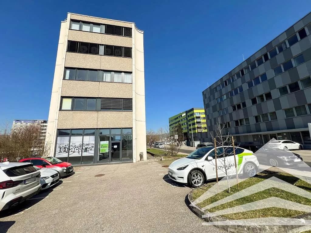 Gewerbeimmobilie mieten in Linz – 366 m², € 4.402 – Bild 12 von 13