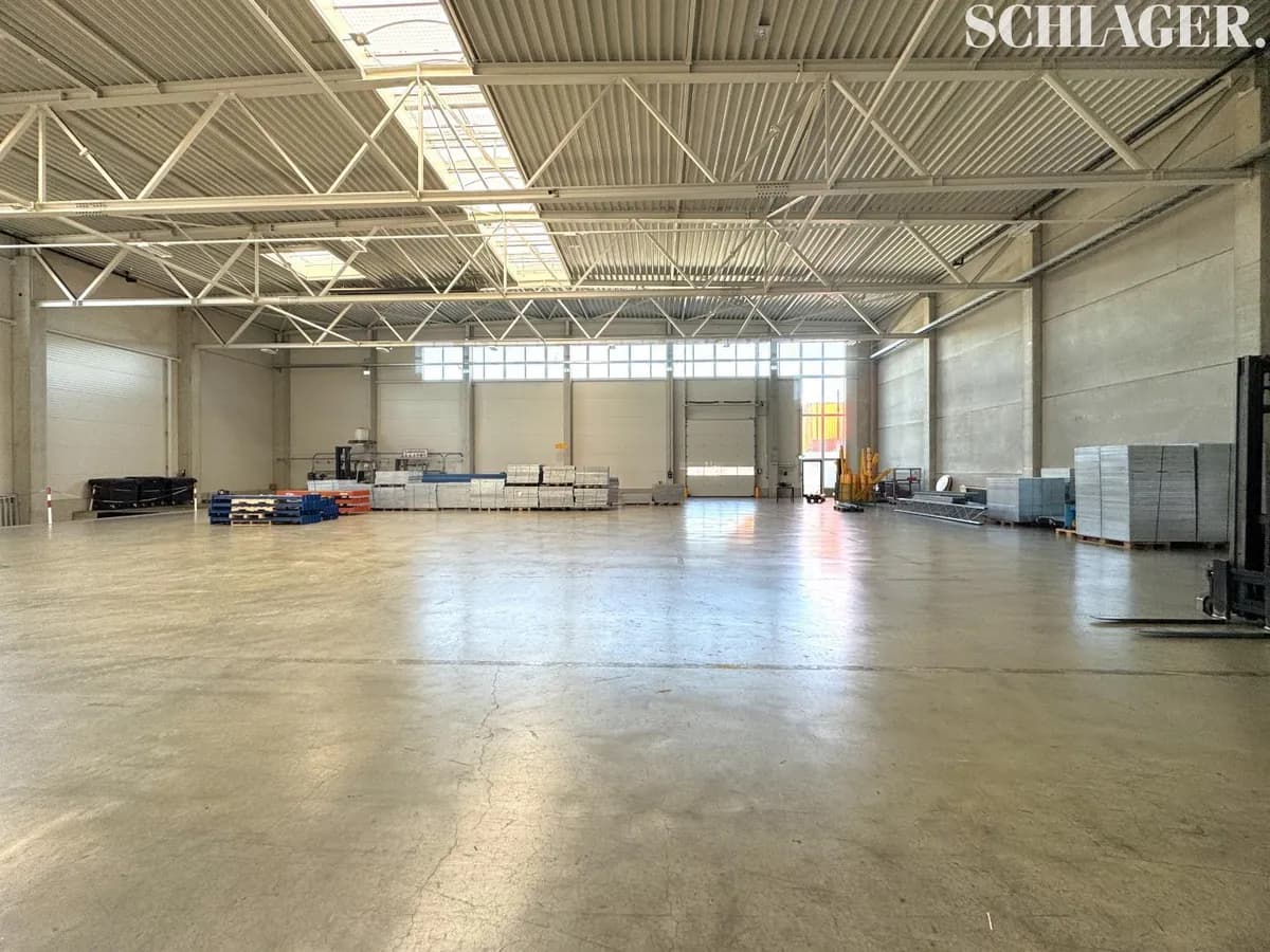 Gewerbeimmobilie mieten in Graz – 8 980 m²
