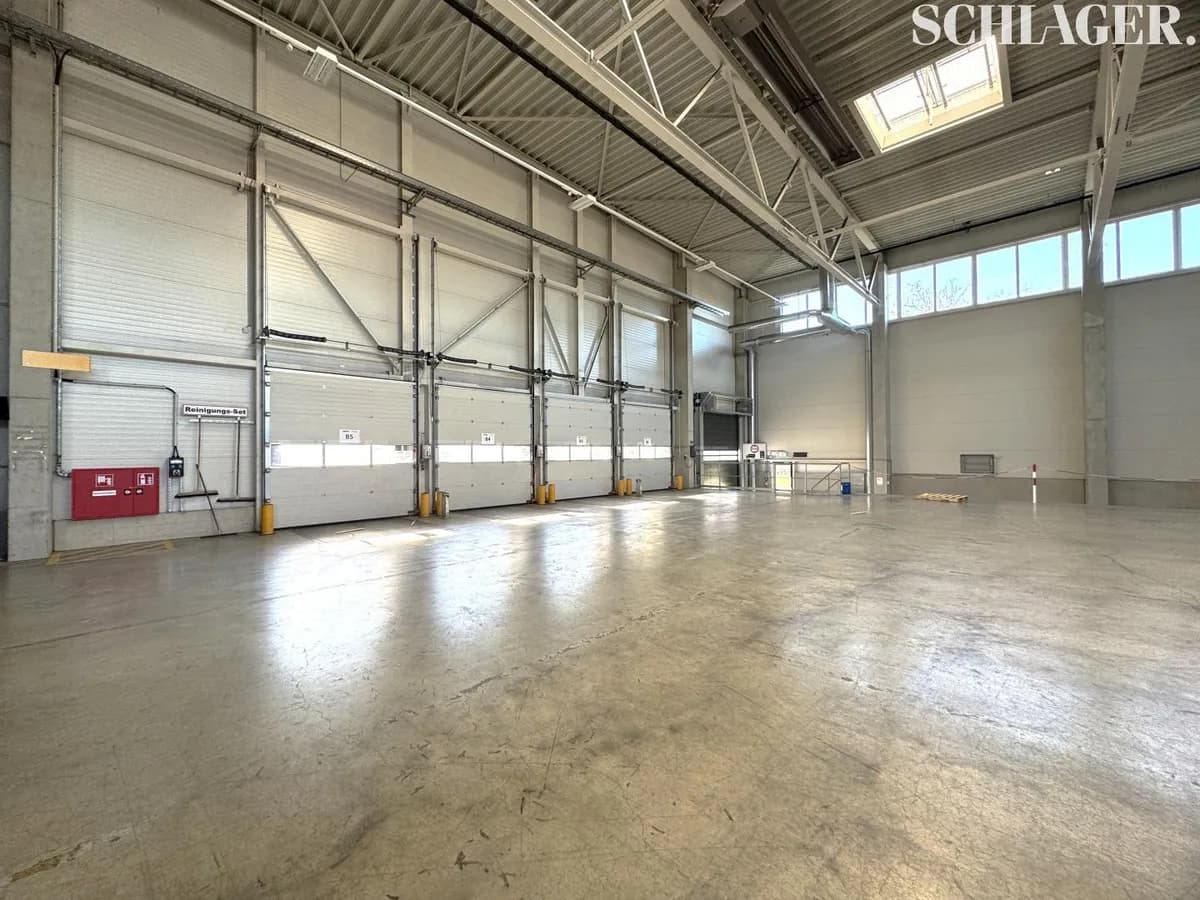 Gewerbeimmobilie mieten in Graz – 8 980 m² – Bild 2 von 4