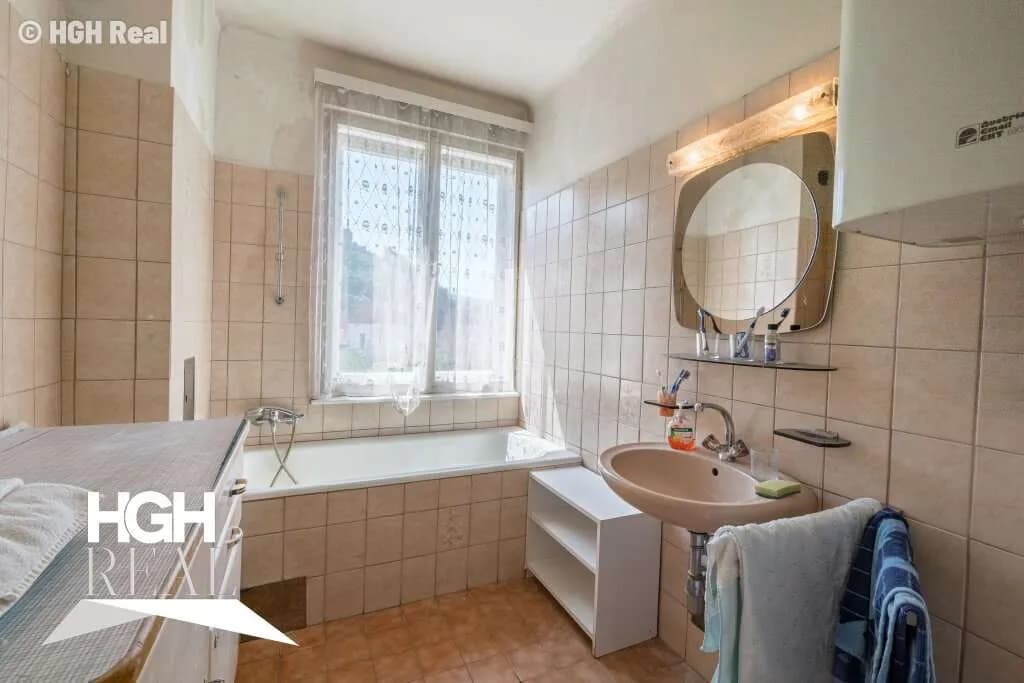8-Zimmer-Immobilie kaufen in Wiener Neustadt Land – 264 m², € 335.000 – Bild 30 von 44