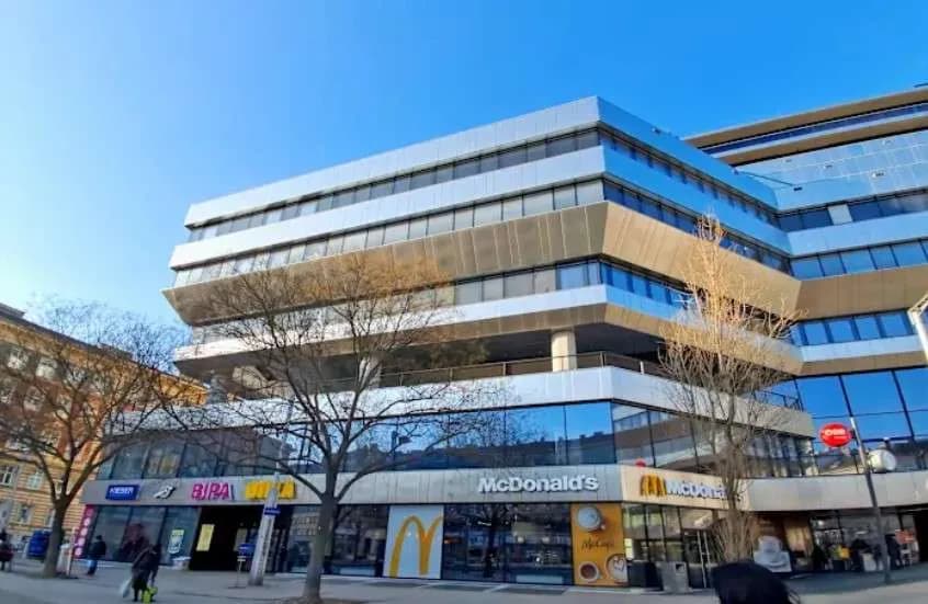 Gewerbeimmobilie mieten in Wien – 230 m²