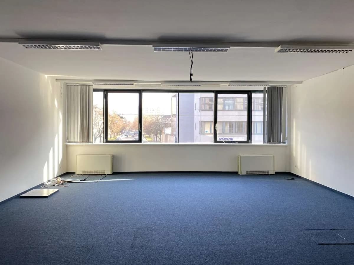 Gewerbeimmobilie mieten in Linz – 181 m², € 2.142 – Bild 2 von 12
