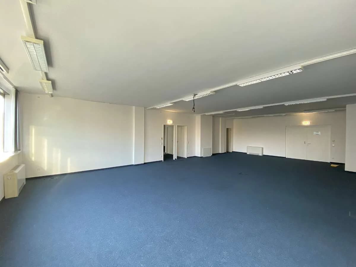 Gewerbeimmobilie mieten in Linz – 181 m², € 2.142 – Bild 3 von 12