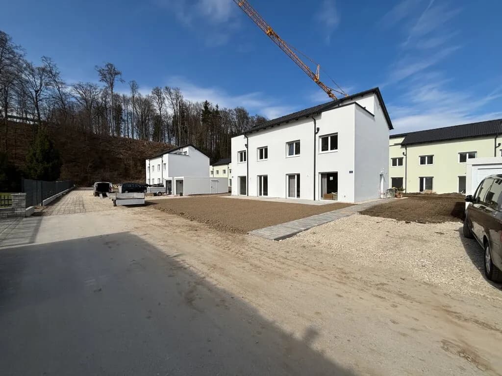 6-Zimmer-Haus kaufen in Vöcklabruck – 128,14 m², € 451.773 – Bild 2 von 16