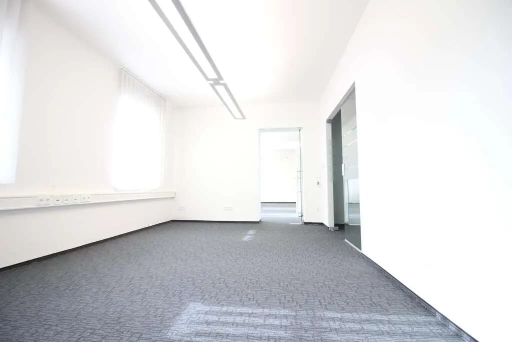 Gewerbeimmobilie mieten in Ried im Innkreis – 124 m², € 1.507 – Bild 2 von 5