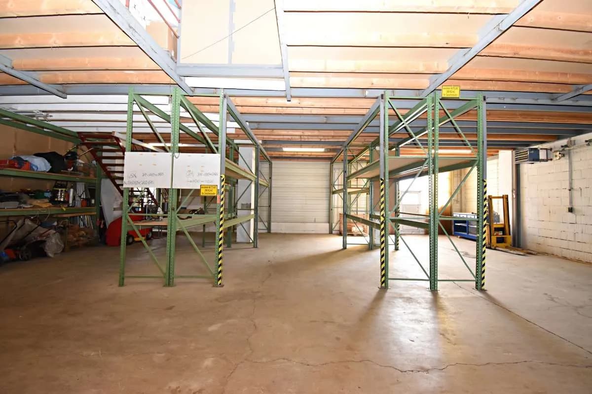 Gewerbeimmobilie mieten in Bregenz – € 2.350 – Bild 23 von 27
