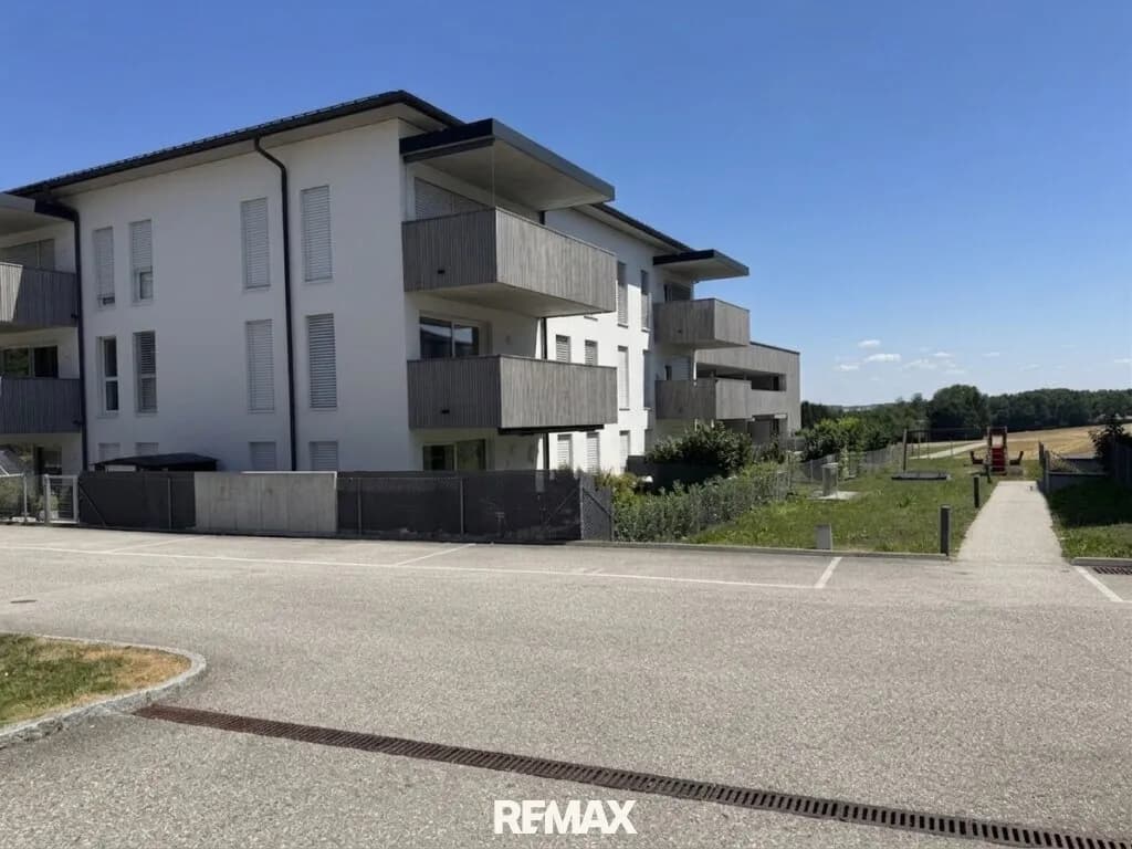 4-Zimmer-Wohnung kaufen in Gmunden – 100 m², € 498.500 – Bild 2 von 17