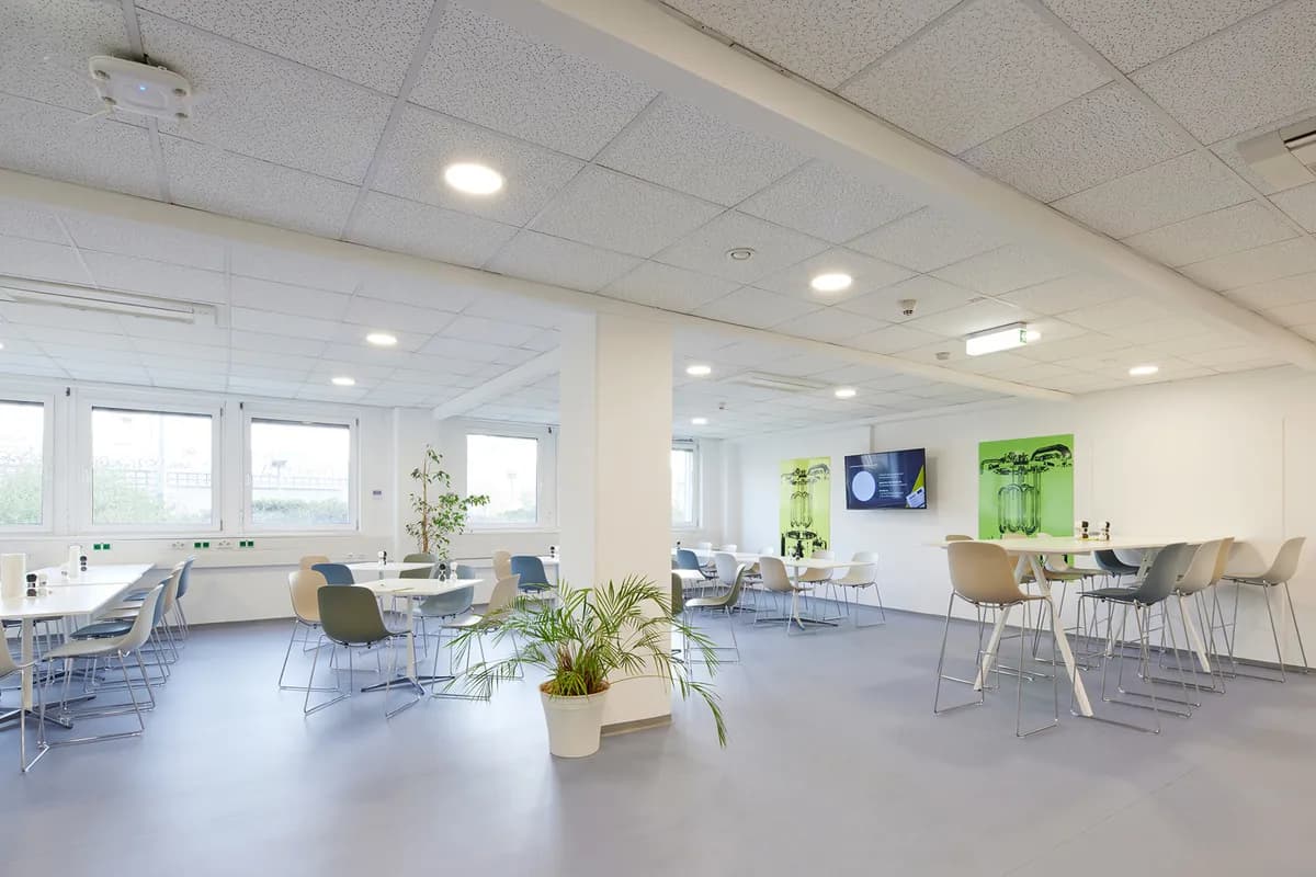 Gewerbeimmobilie mieten in Wien – 15 396 m² – Bild 4 von 5
