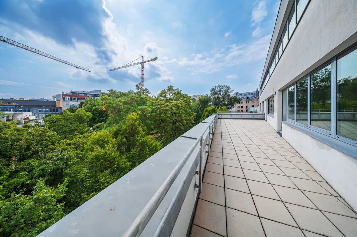 Gewerbeimmobilie mieten in Wien – 500 m², € 20 – Bild 1 von 8