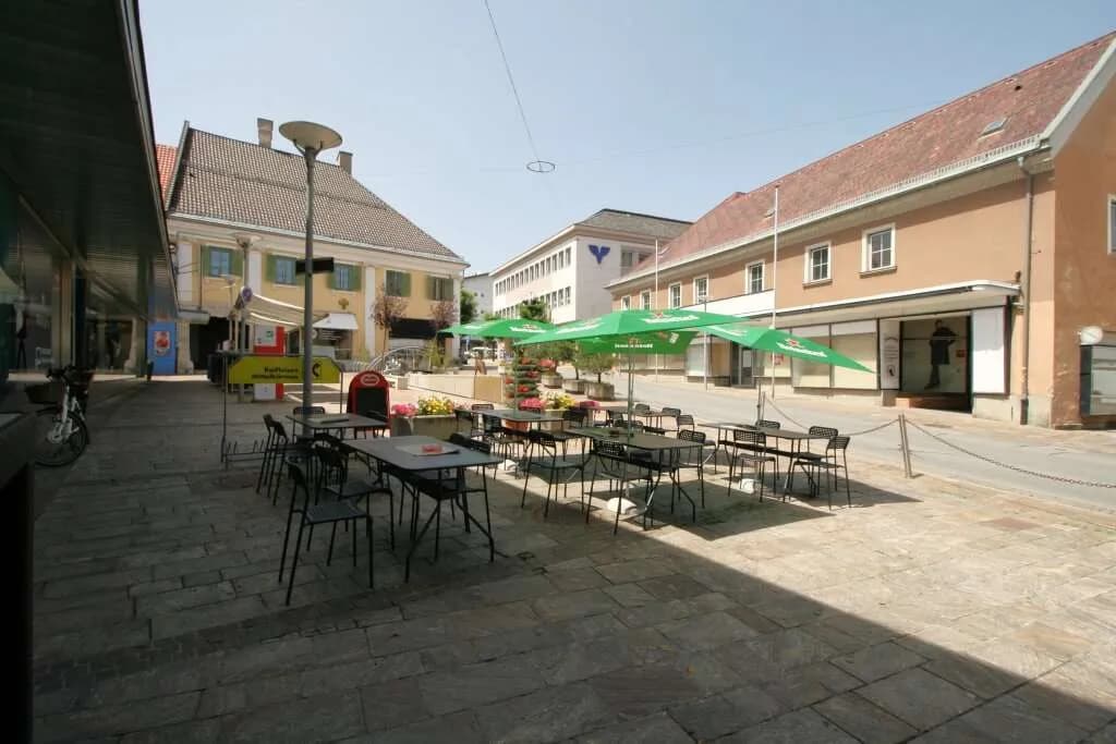 Gewerbeimmobilie mieten in Feldkirchen – 85 m², € 1.690