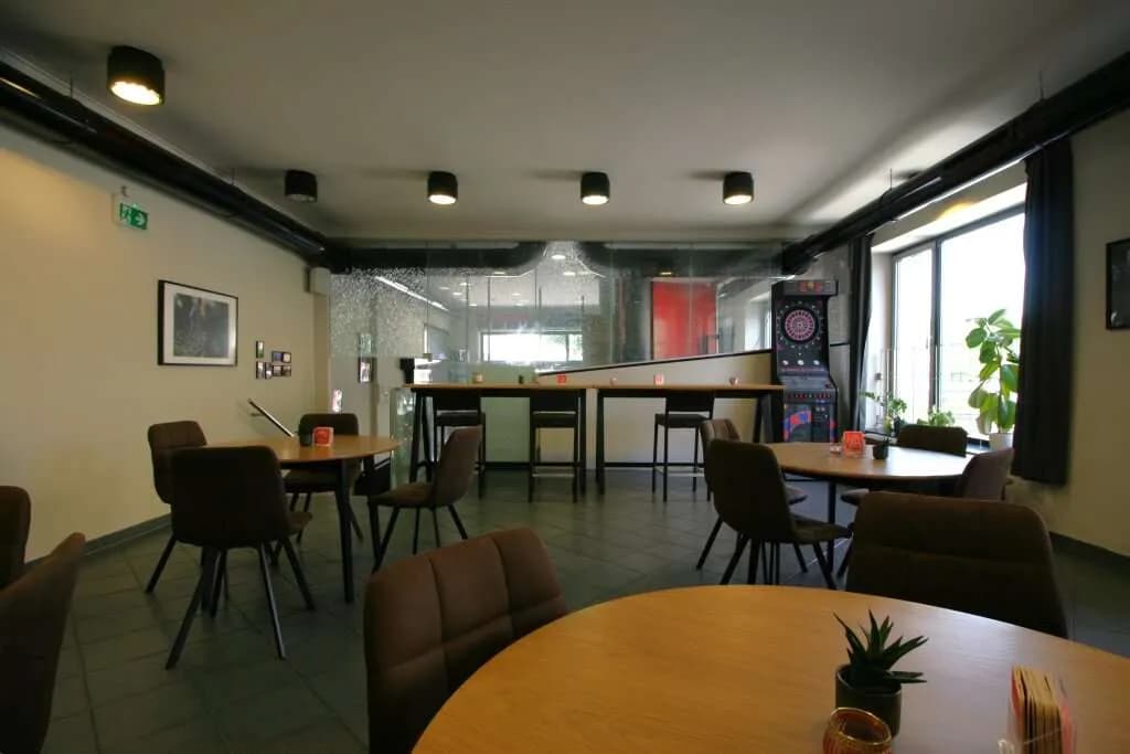 Gewerbeimmobilie mieten in Feldkirchen – 85 m², € 1.690 – Bild 5 von 5