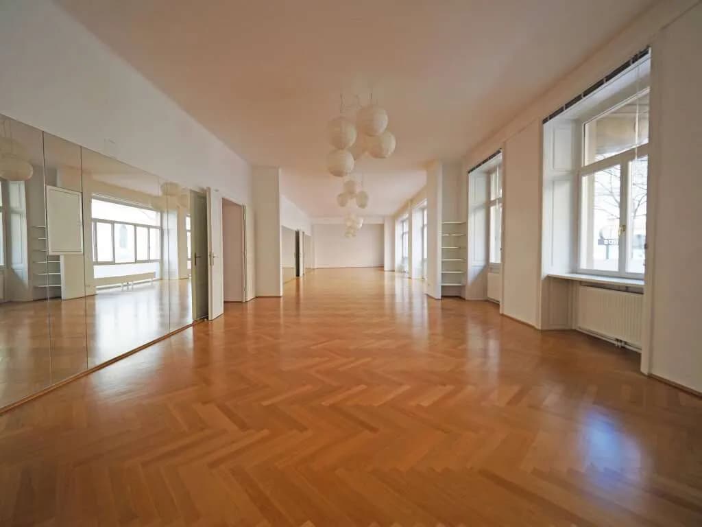 Gewerbeimmobilie mieten in Wien – 255 m², € 4.909