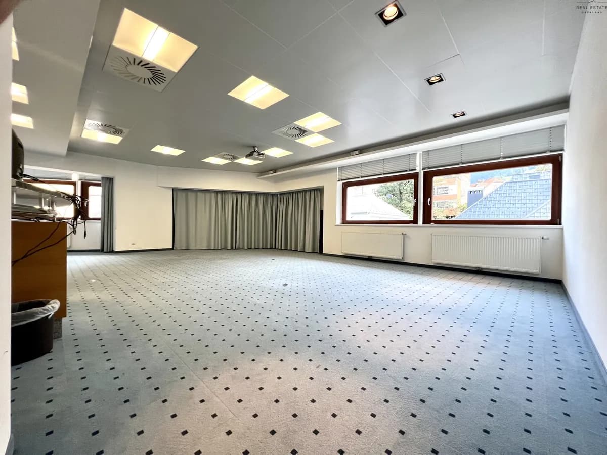 10-Zimmer-Gewerbeimmobilie mieten in Landeck – 552 m² – Bild 7 von 19