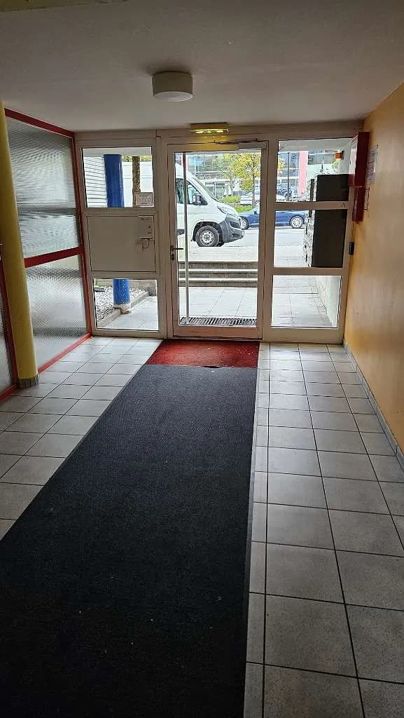 Wohnung mieten in Innsbruck – 17 m², € 780 – Bild 3 von 9