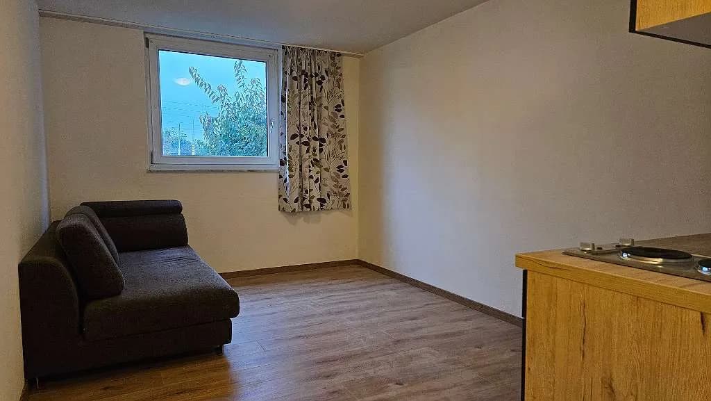 Wohnung mieten in Innsbruck – 17 m², € 780 – Bild 4 von 9